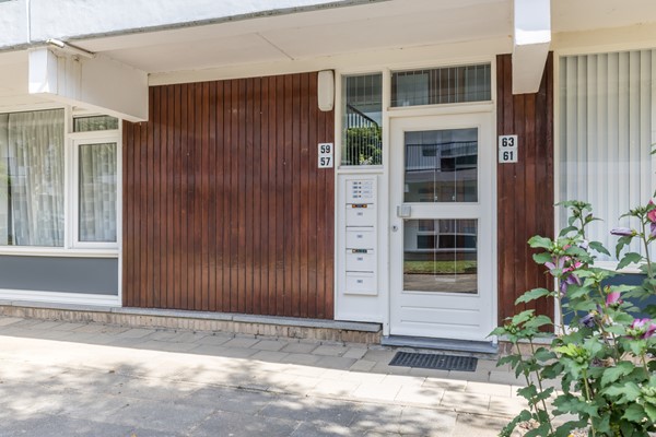 Foto - Verkocht onder voorbehoud: In het geliefde Welten ligt dit goed onderhouden en instapklare appartement met 3 slaapkamers, open keuken en twee balkons. 